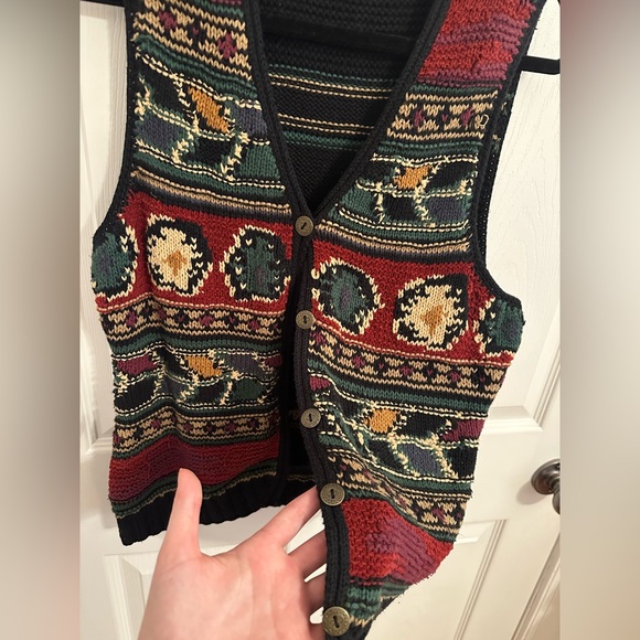 Harold’s Knit Cotton Vintage Button Vest - Picture 4 of 7